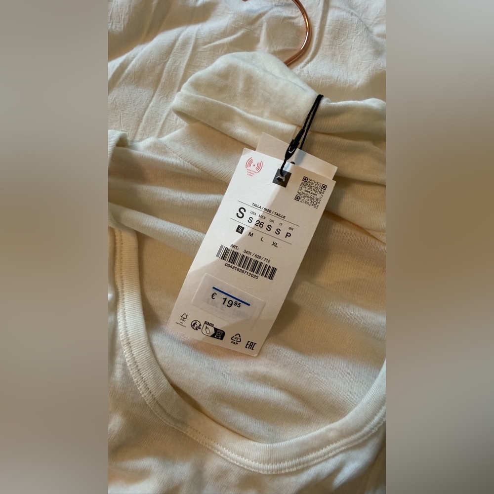 Zara Cream Layered Look Long Sleeve Top - Picture 2 of 2